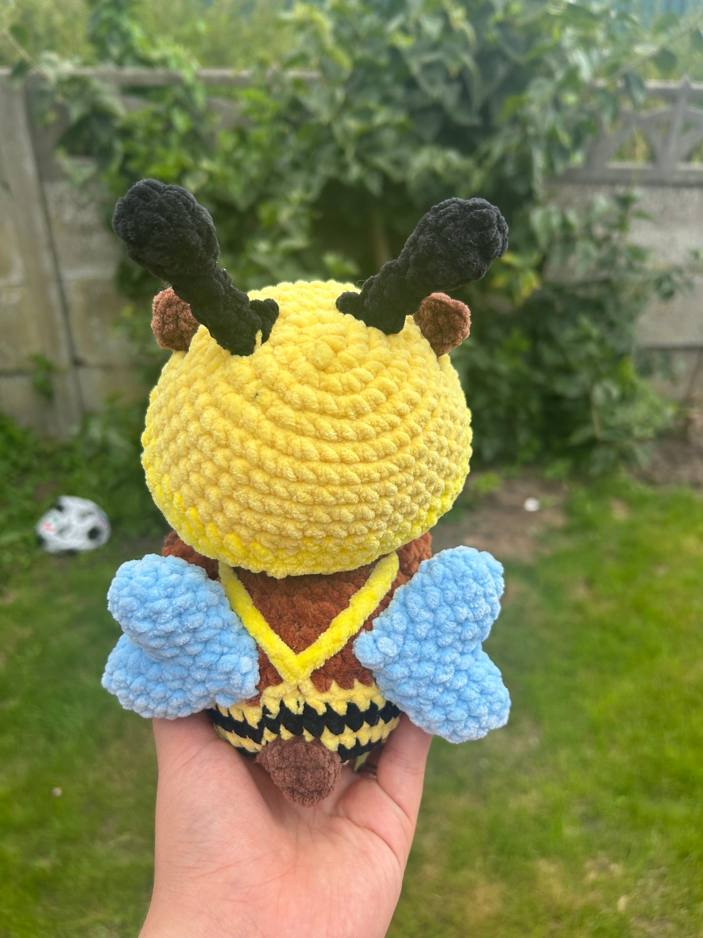 Capybara bee