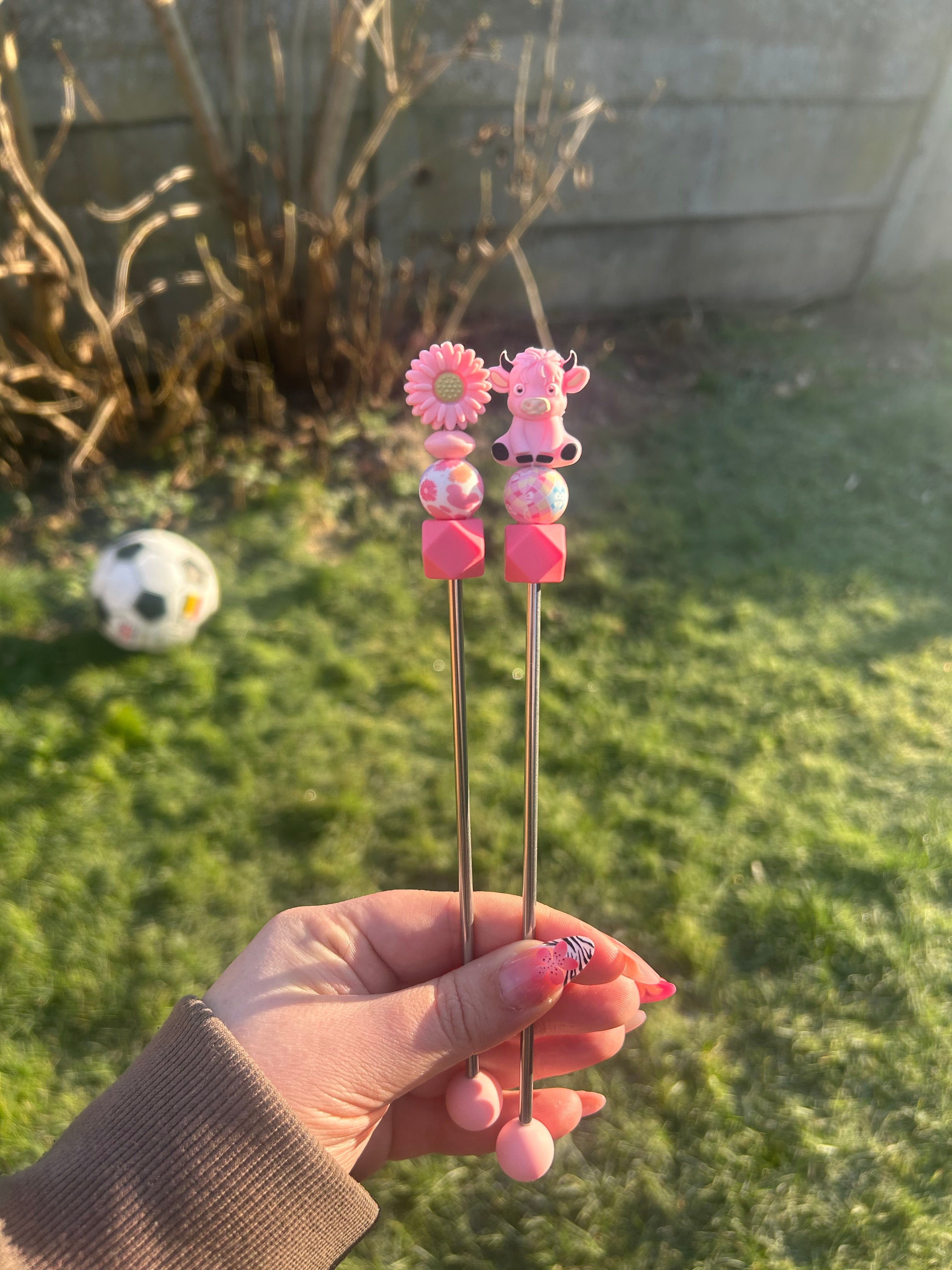Magical farm pink - amigurumi sticks
