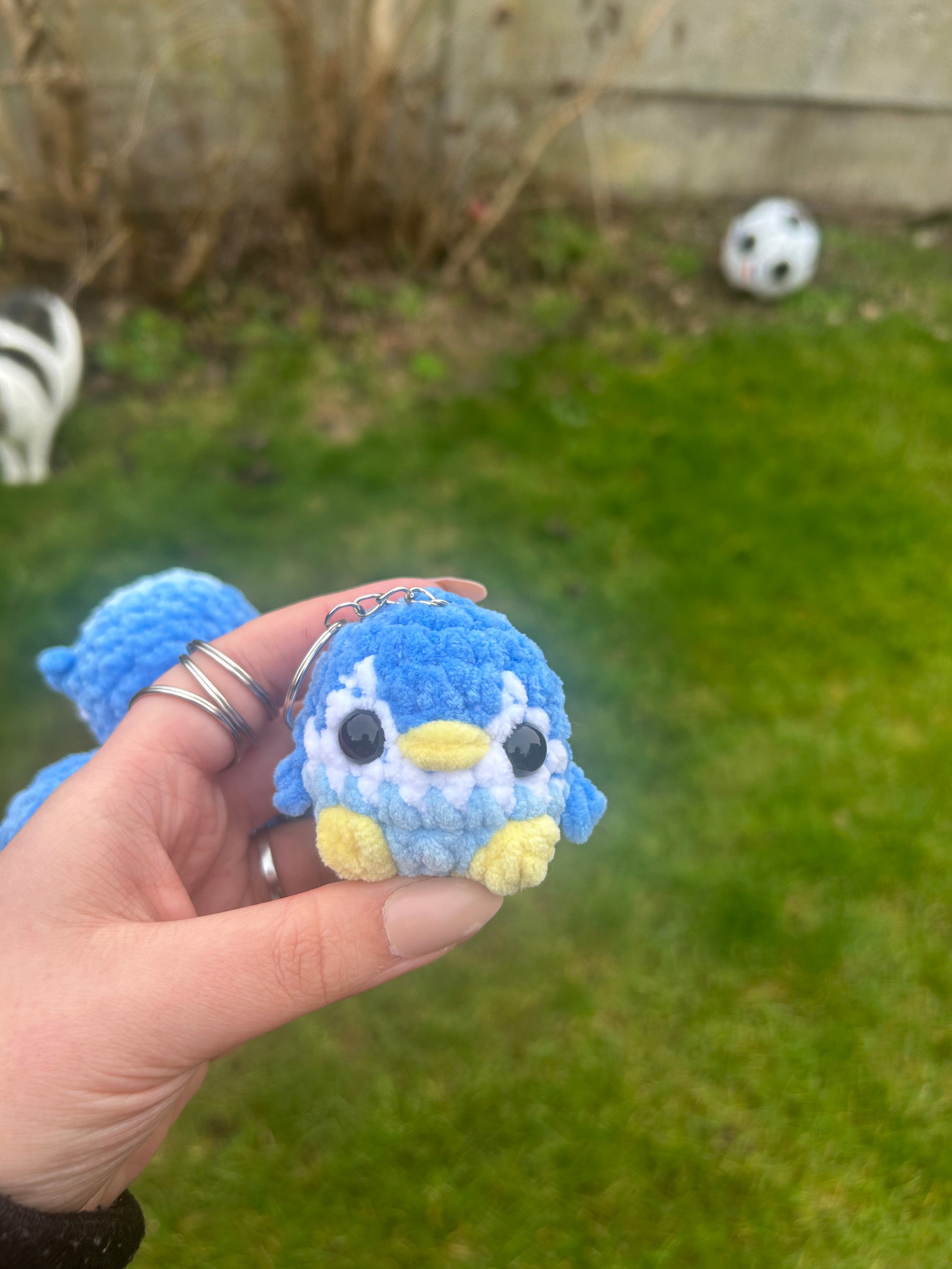 Penguin keychain blue