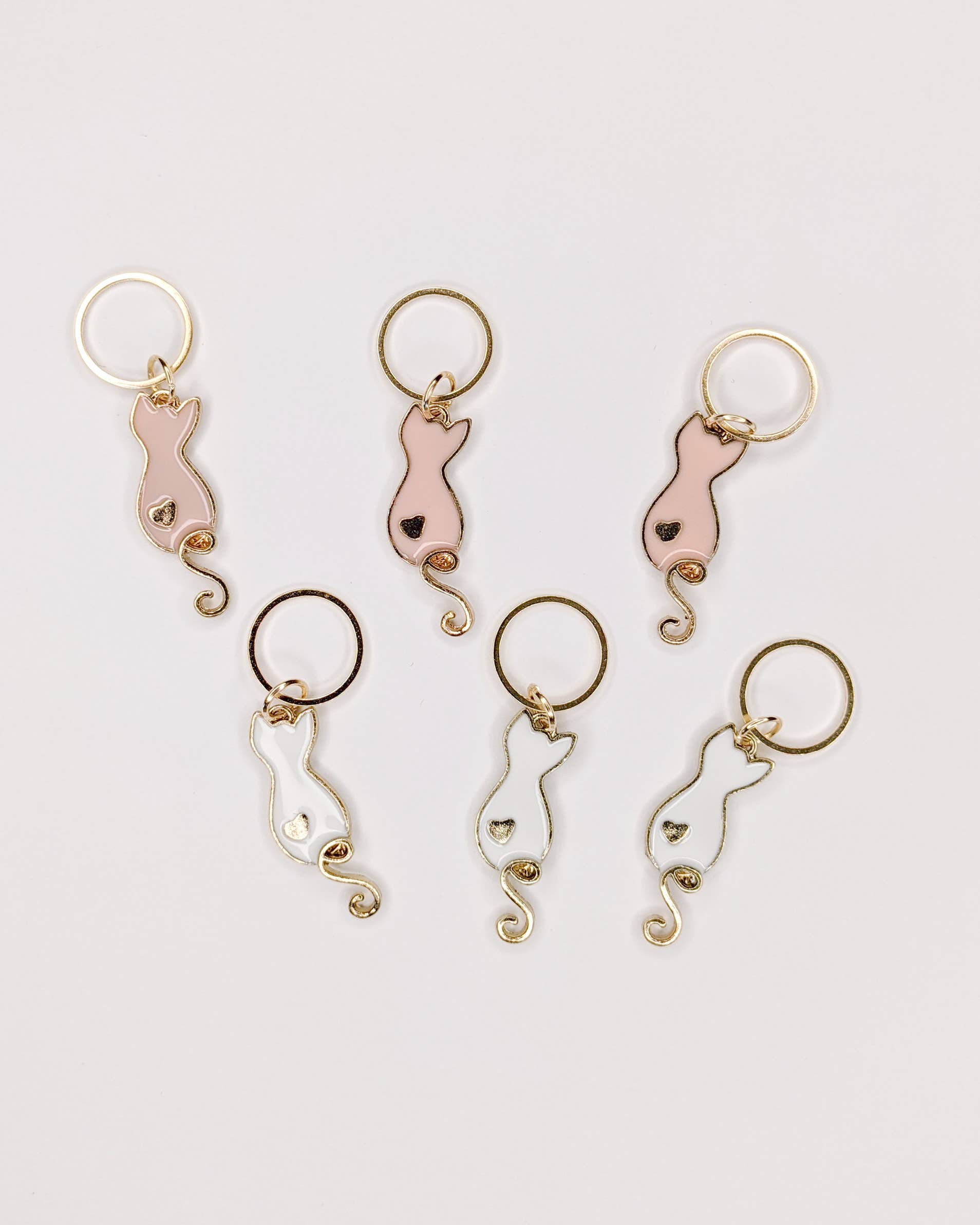 PRE ORDER: Cats heart - stitchmarkers