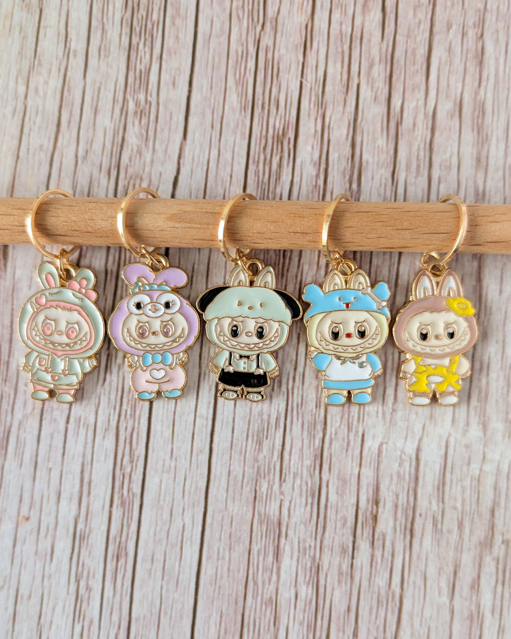 Labubu #2 - stitchmarkers