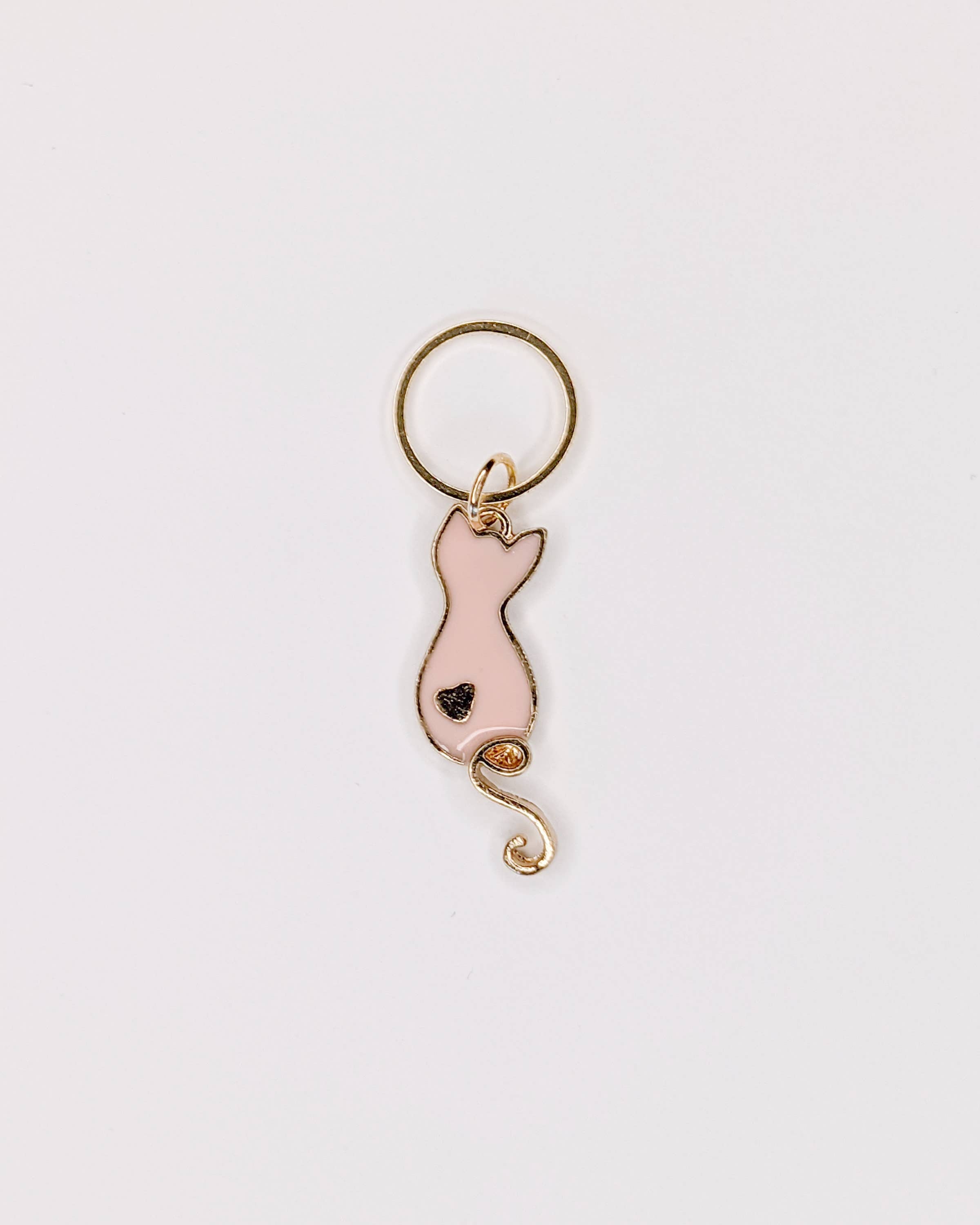 PRE ORDER: Cats heart - stitchmarkers