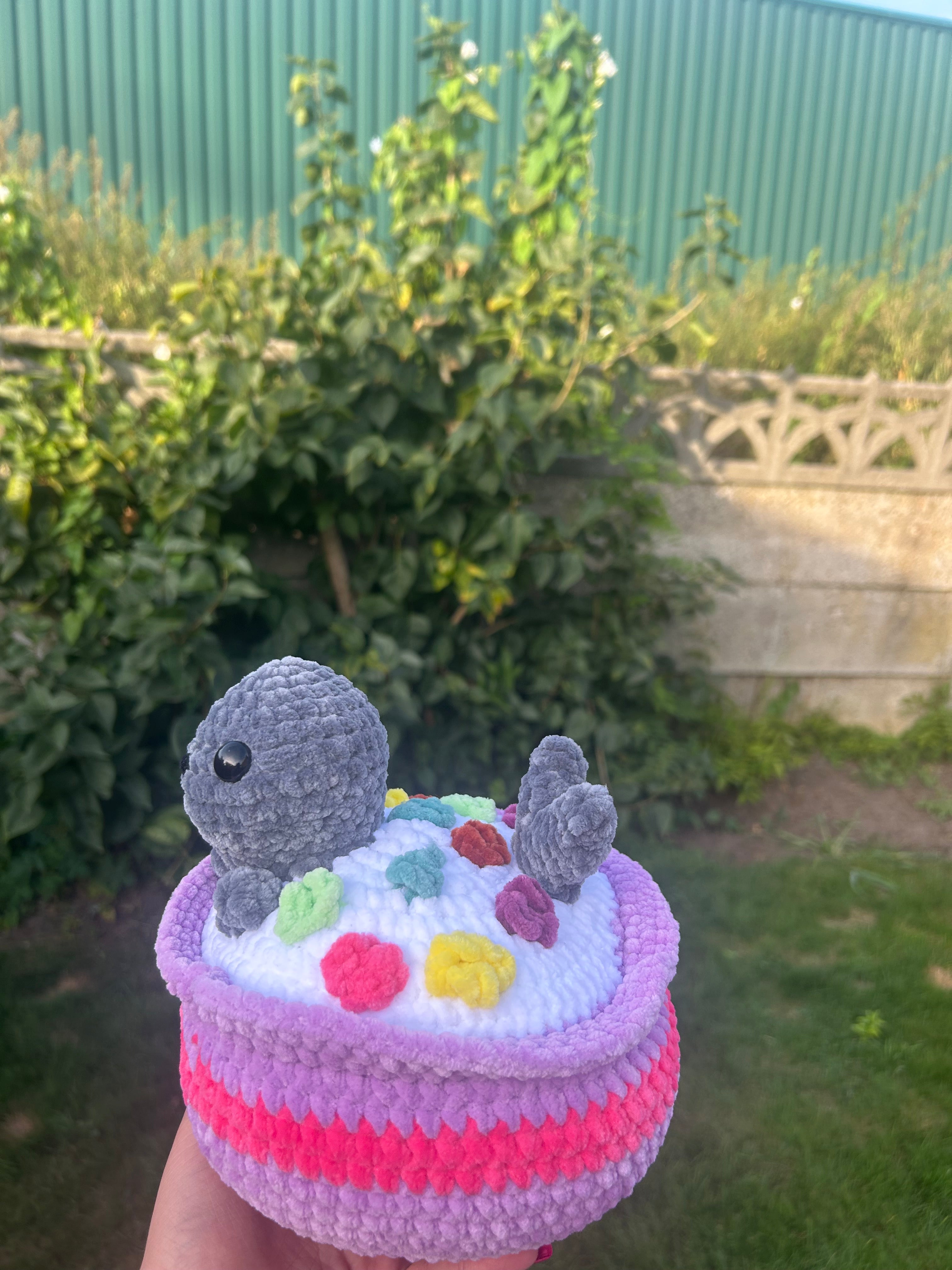 Seal cornflakes bowl