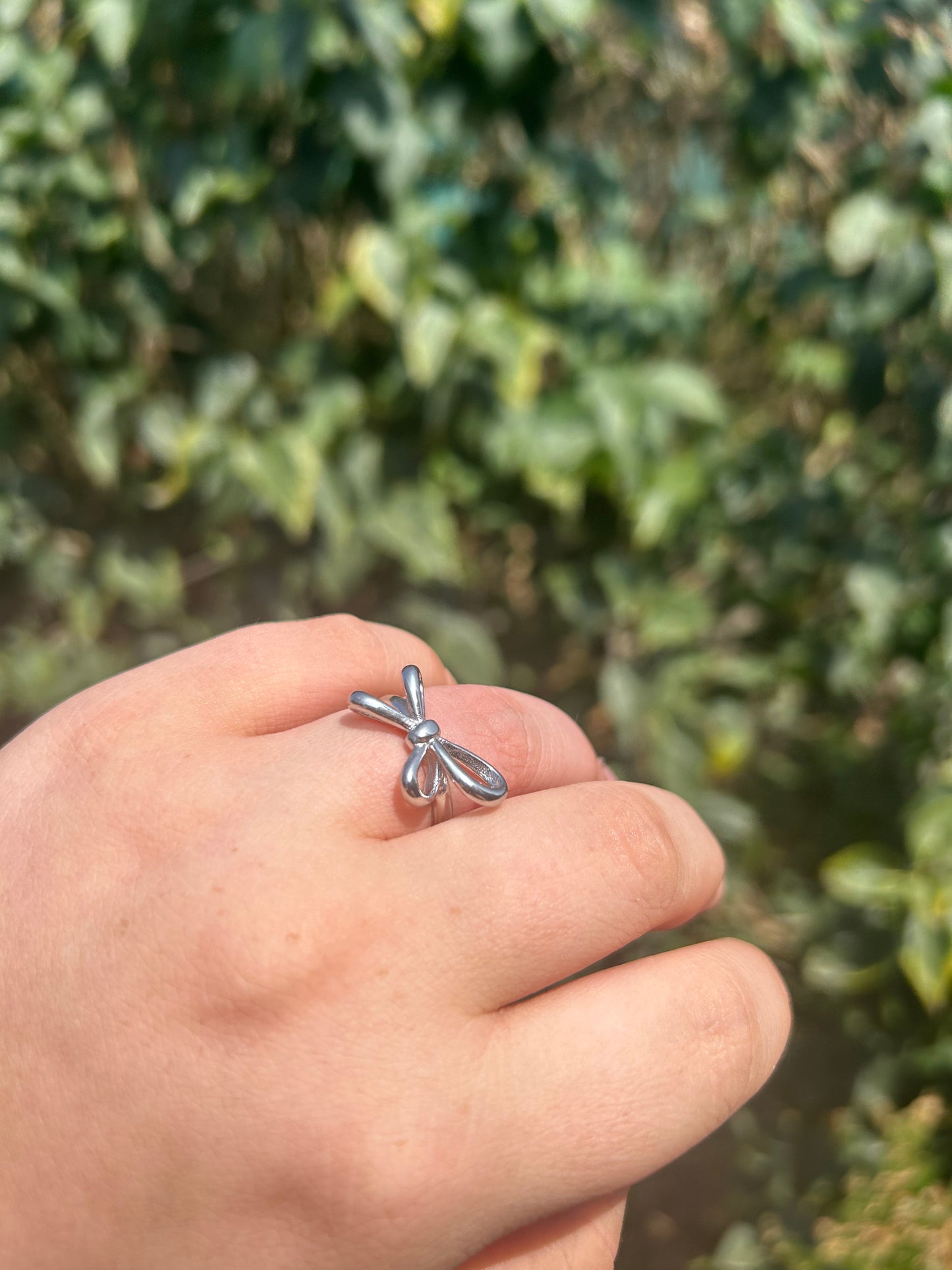 Butterfly bow - ring