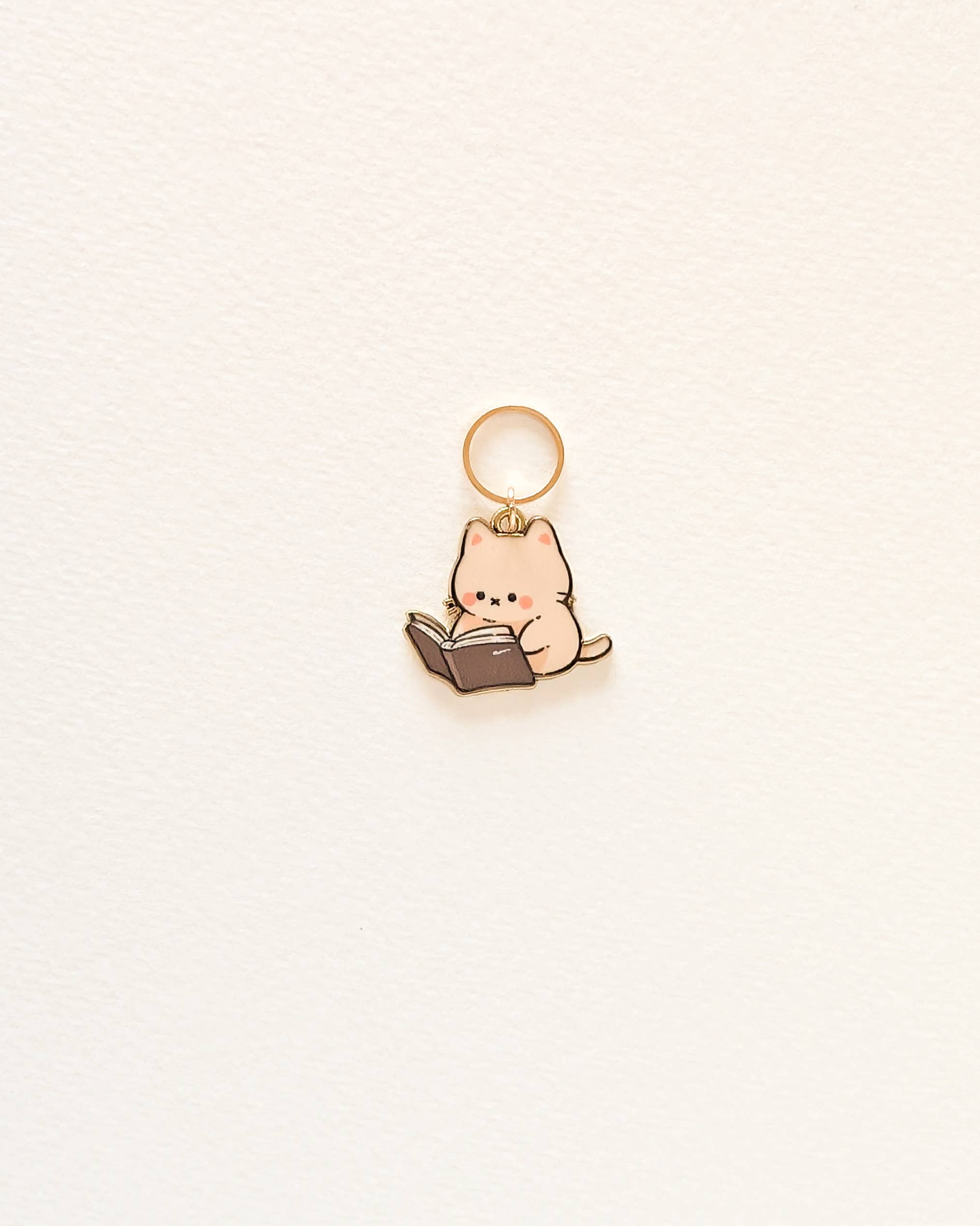 PRE ORDER: Little kitties - stitch markers