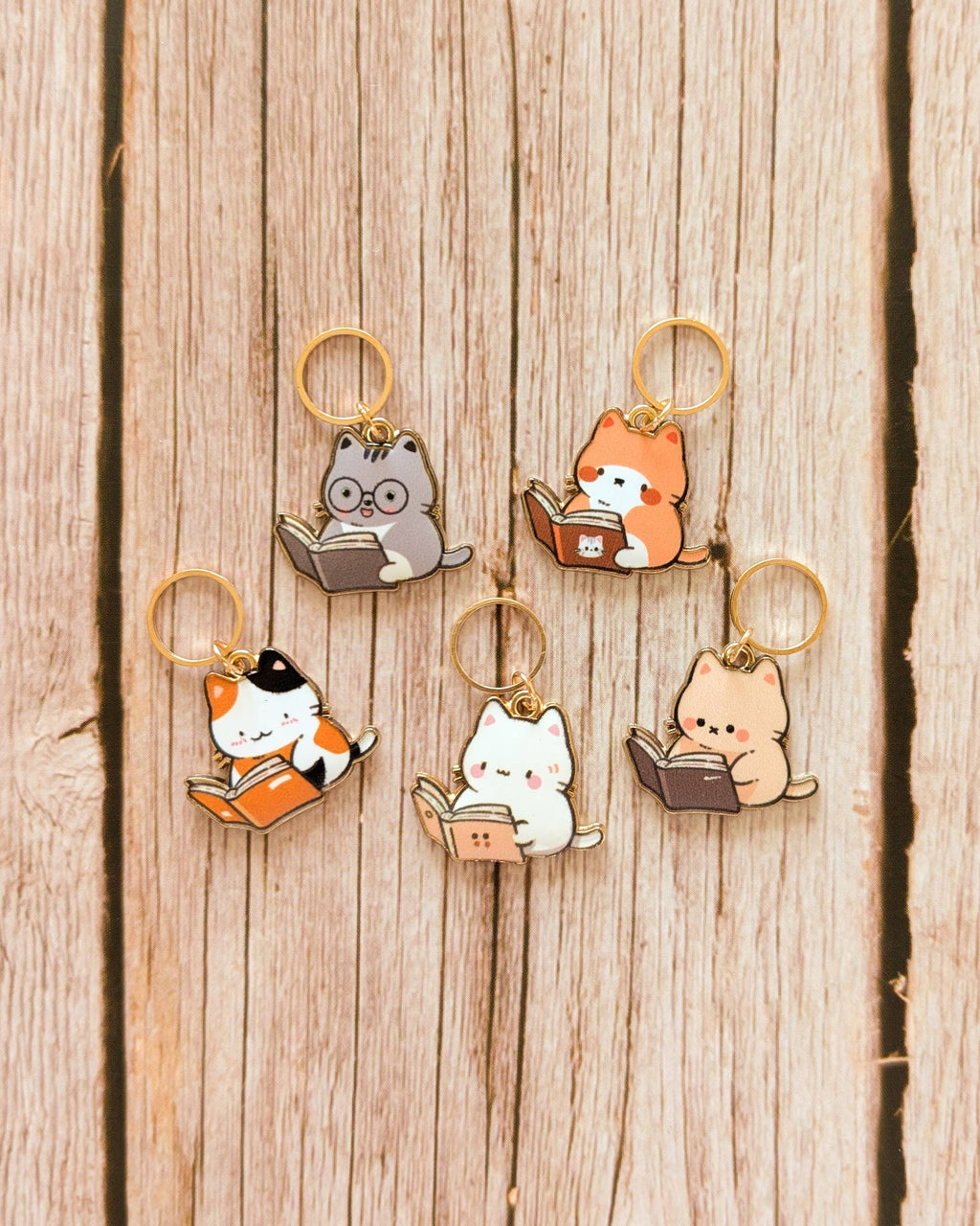 PRE ORDER: Little kitties - stitch markers